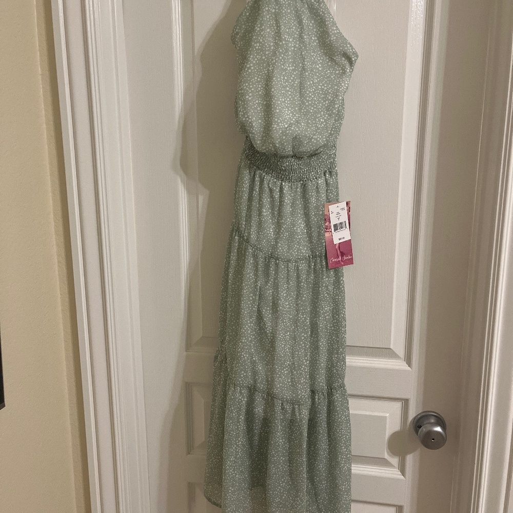 Summer backless dress